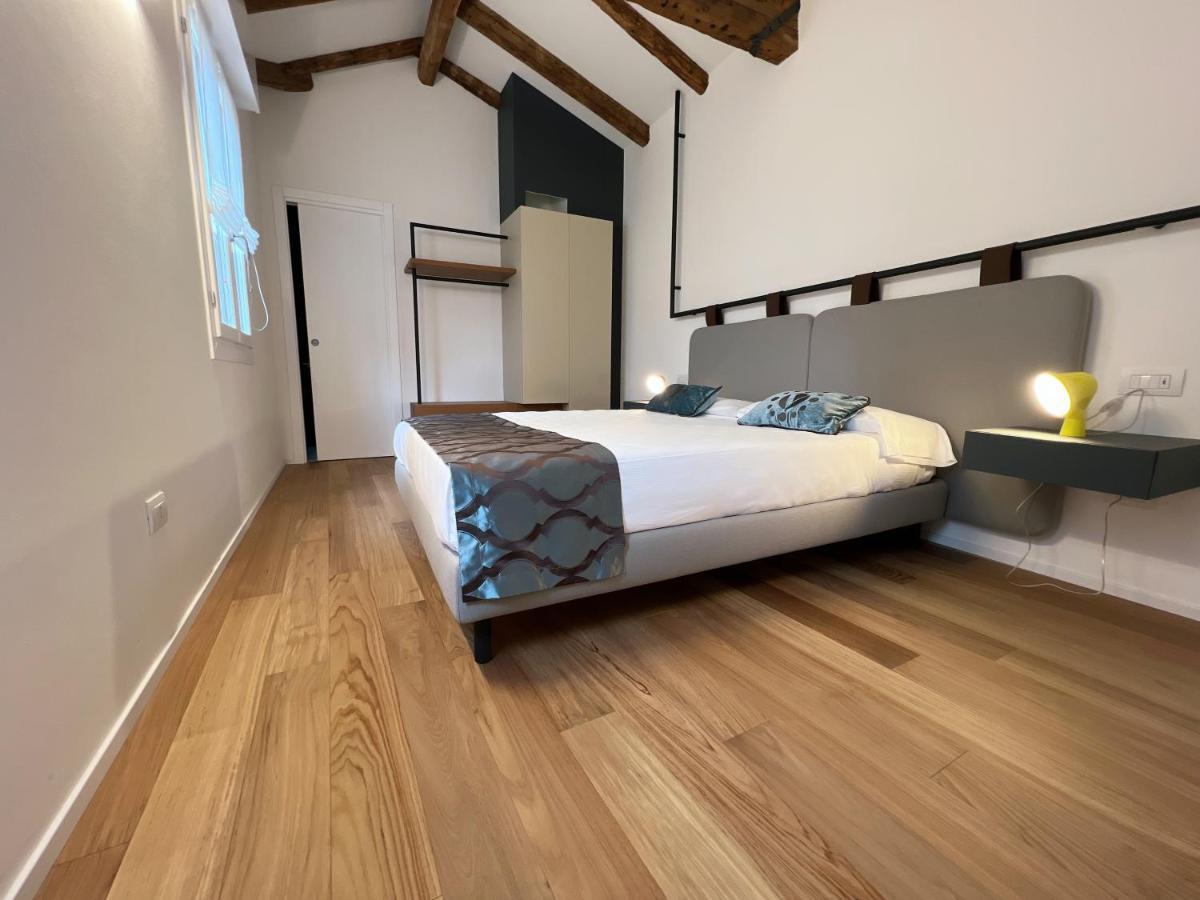 Hotel Vivit ***S Mestre Bagian luar foto
