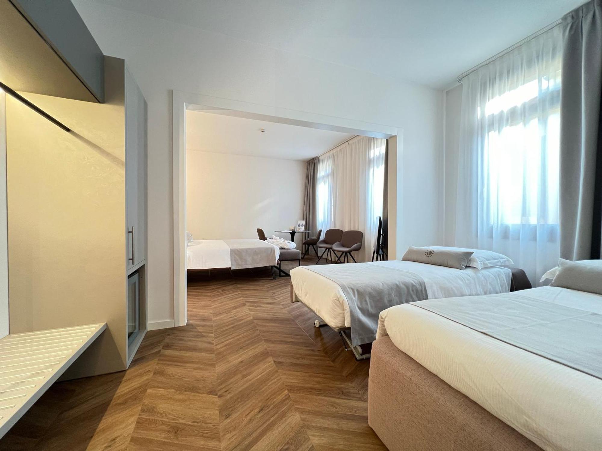 Hotel Vivit ***S Mestre Bagian luar foto